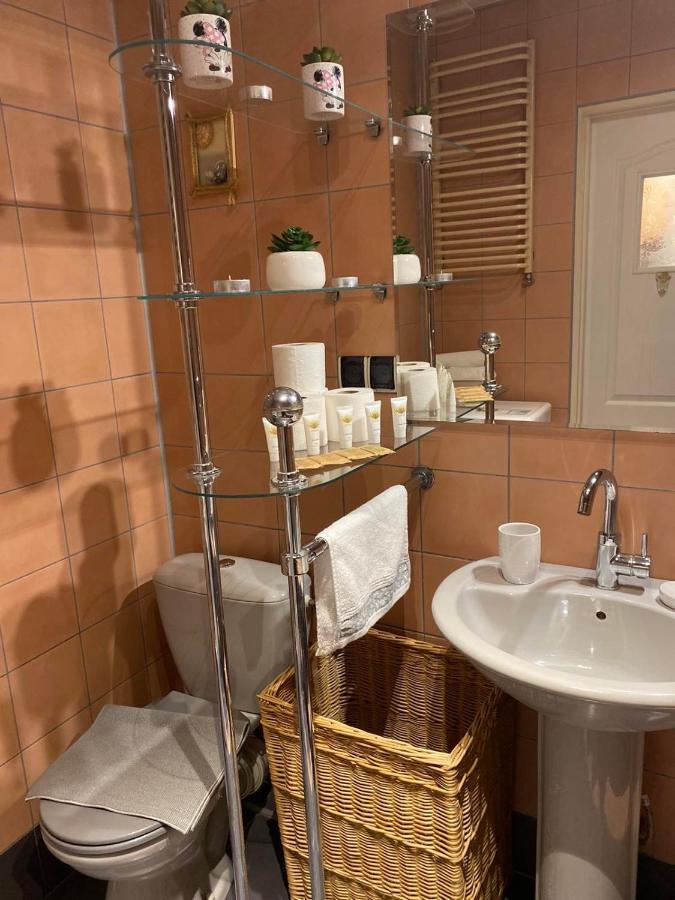 Zapustna Nowa Daire Varşova Dış mekan fotoğraf